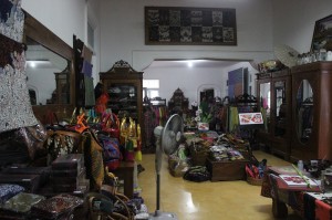 Mikala Batik 15