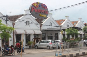 Batik Trusmi 2