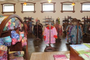 Pesona Batik 11