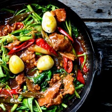 Lezatnya Kangkung Hot Plate Klapa Manis! Lezatnya Kangkung Hot Plate Klapa Manis!